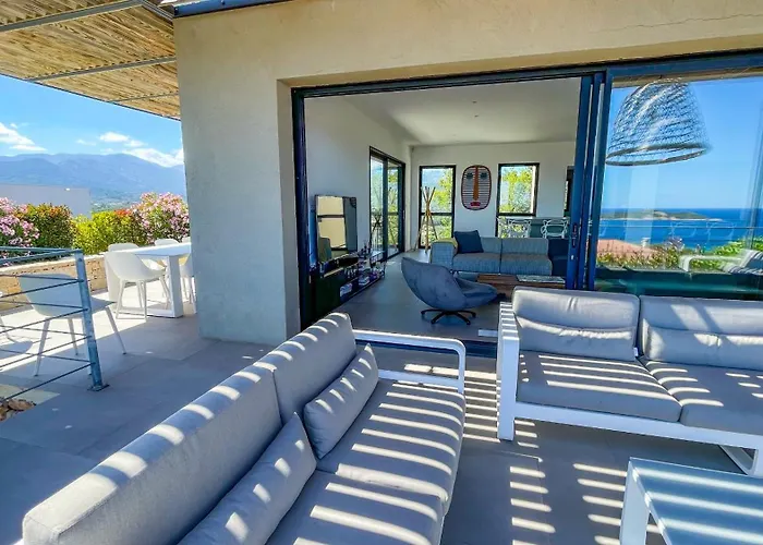 Caramontinu * 圣塔露西港口