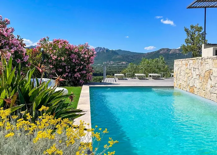 Caramontinu 圣塔露西港口