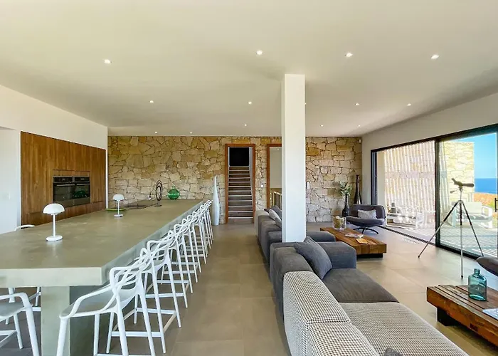 Caramontinu 别墅 *